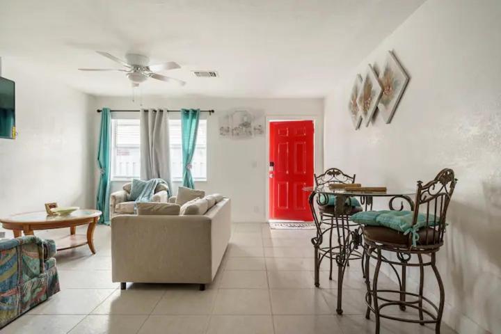 Cheerful 1-Bed On Oakland Park Fl Villa Форт Лодърдейл Екстериор снимка
